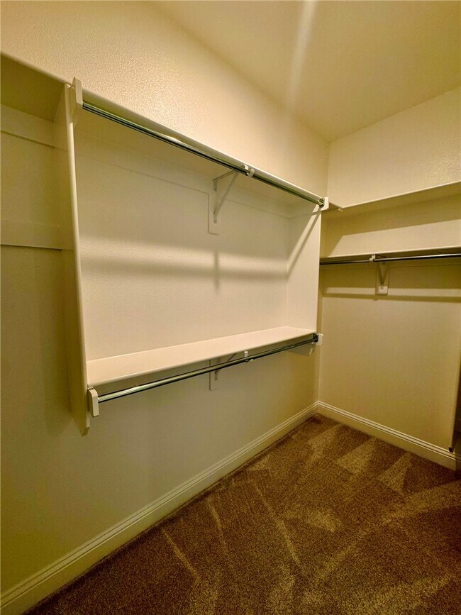 Building Photo - 6747 Winterwood Ave