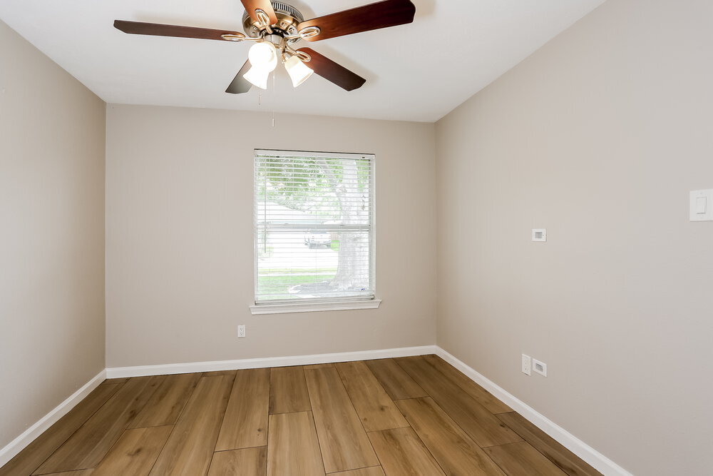 Building Photo - 2613 Orion Dr