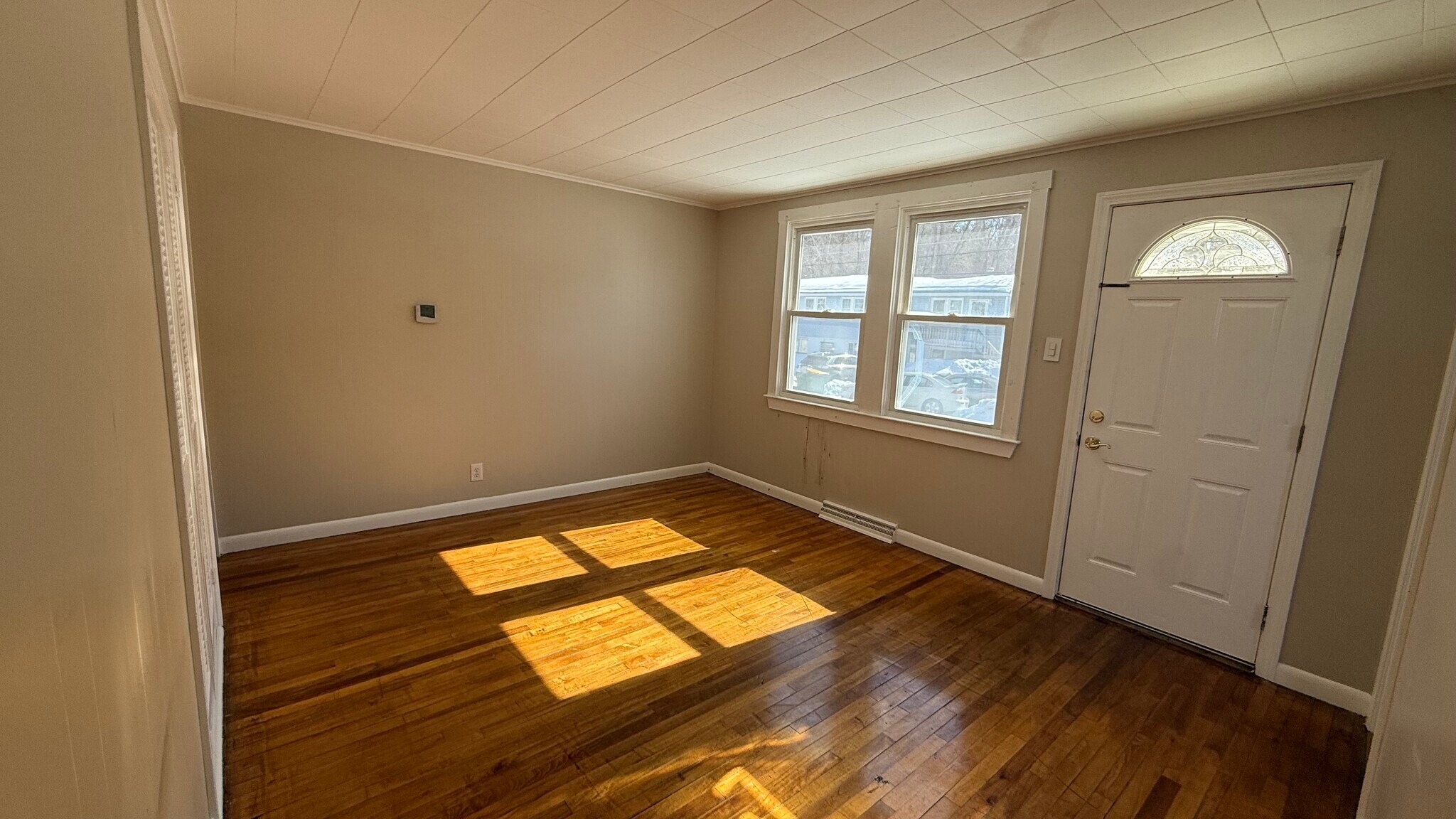 Building Photo - 78 Willard St