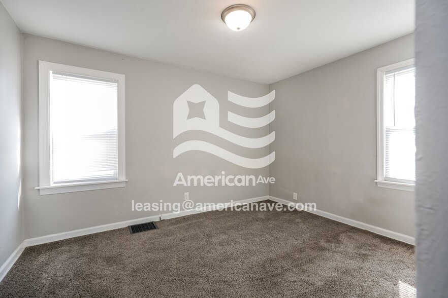 Building Photo - 1201 Clover St