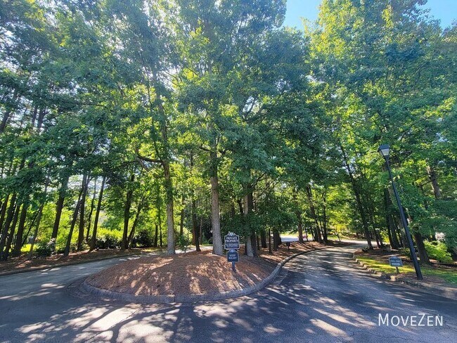 Building Photo - 3813 Carnegie Ln