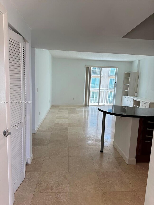 Building Photo - 7275 SW 90th St