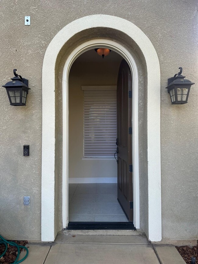 Building Photo - 3852 Harlan Ranch Blvd