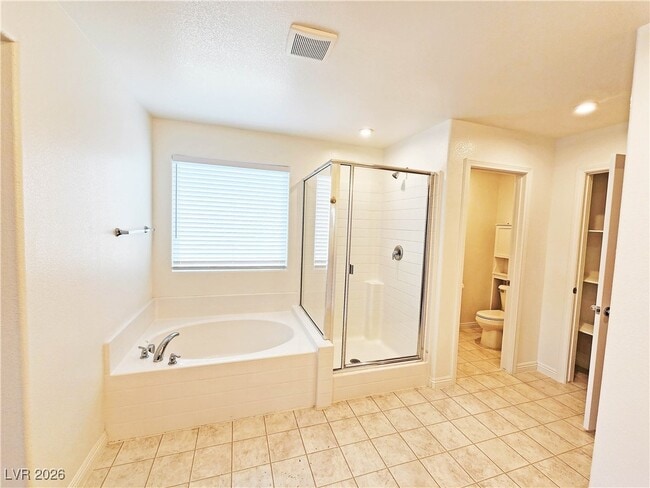 Building Photo - 3821 E Weld Ave