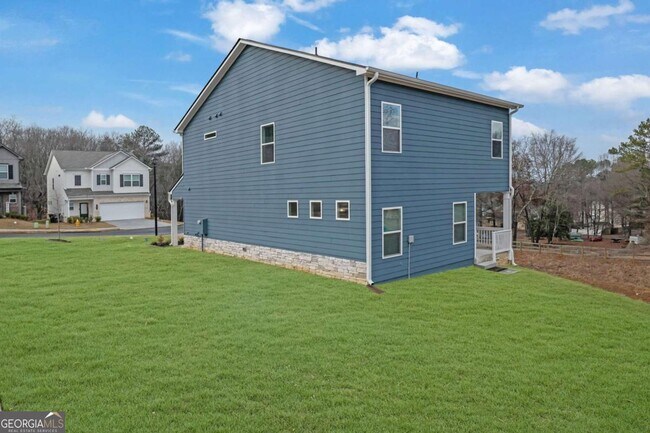 Building Photo - 803 Dundee Wy