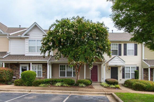 Newly Renovated 3-Bedroom Townhome in the ... - 3810 Bison Hill Lane ...