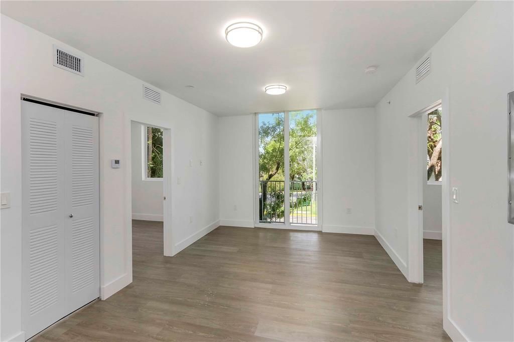 Building Photo - 1620 NW 18th St