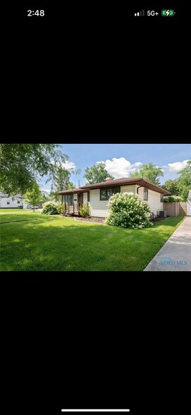 Building Photo - 1305 Cady St