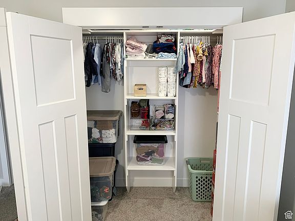 Building Photo - 1999 E Abbey Way