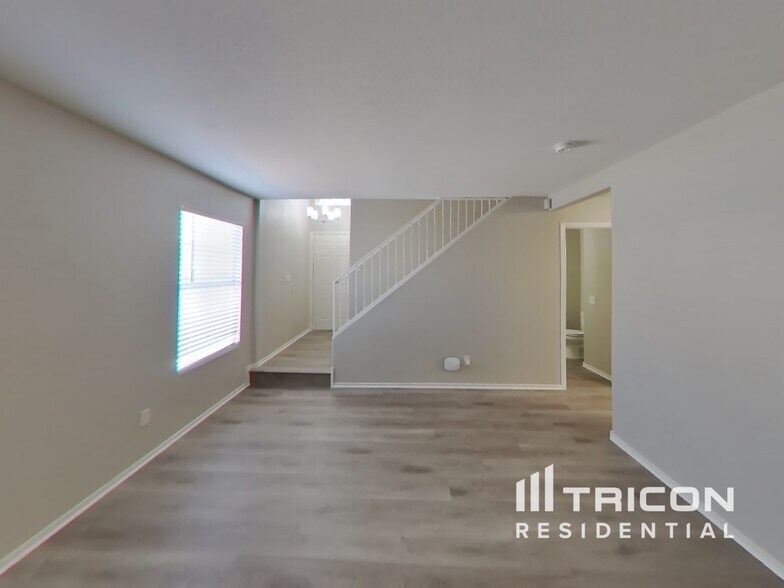 Building Photo - 5268 Marauder Ct