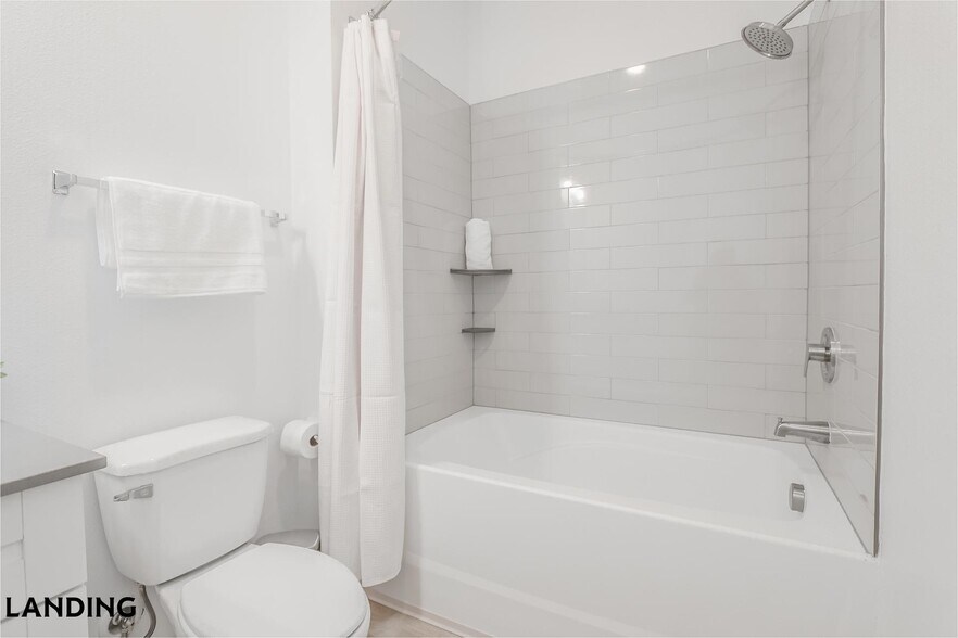 Building Photo - 515 Corso Ln