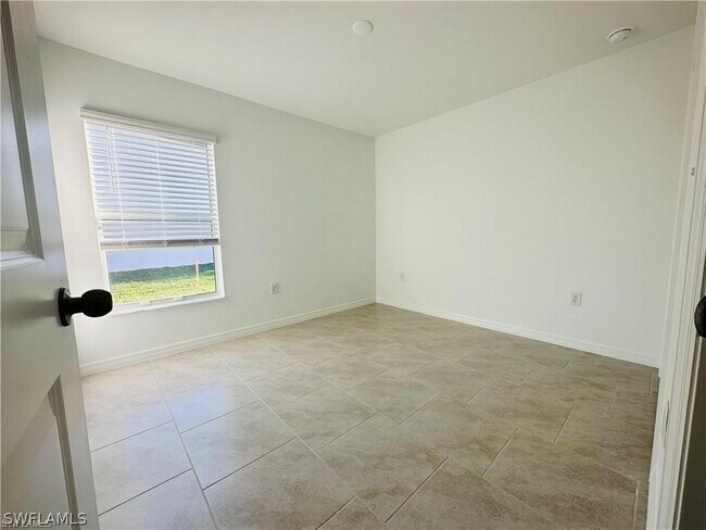 Building Photo - 17303 Monte Isola Wy