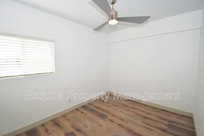 Building Photo - 405 Spruce St