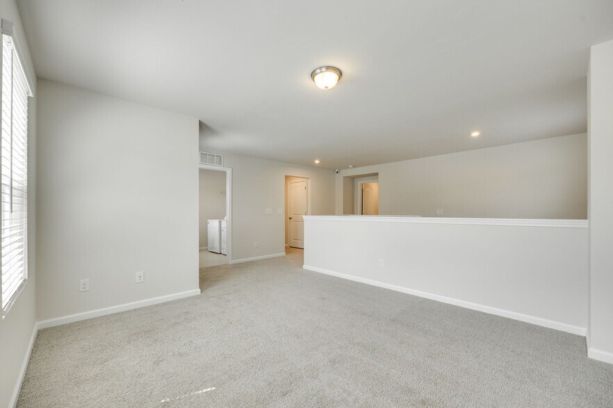 Building Photo - 4205 Matindale Way