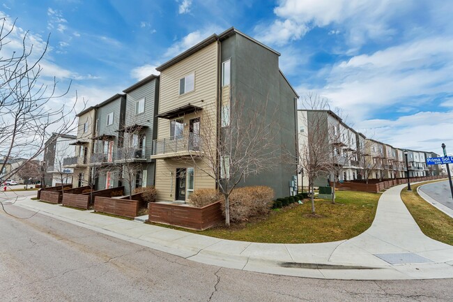 Building Photo - 13347 S Celestina Ln