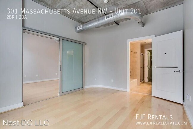 Building Photo - 301 Massachusetts Ave NW