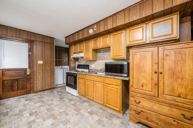 Building Photo - 39-45 Catawissa Ave.