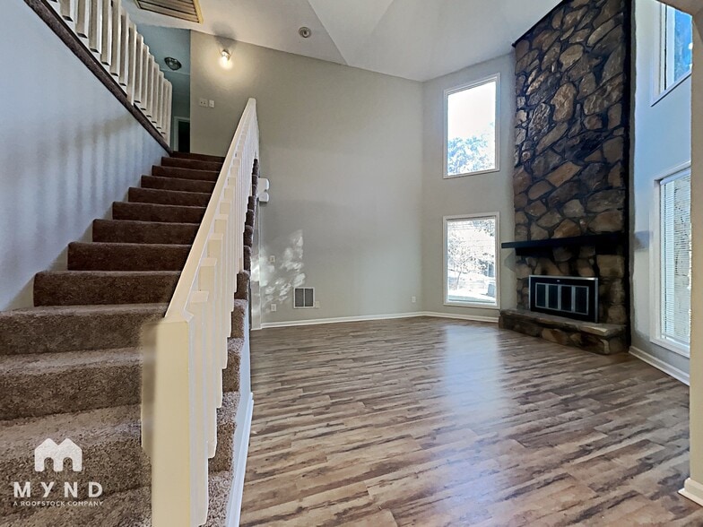 Building Photo - 2394 Wine Ridge Dr