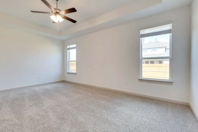 Building Photo - 408 Tinto St