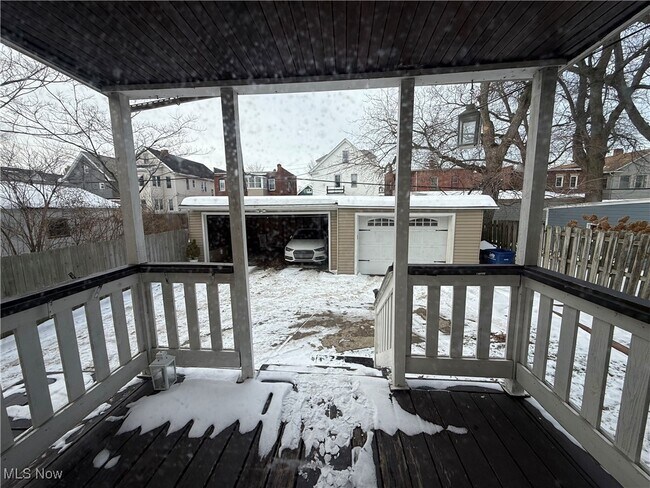 Building Photo - 1208 St Charles Ave