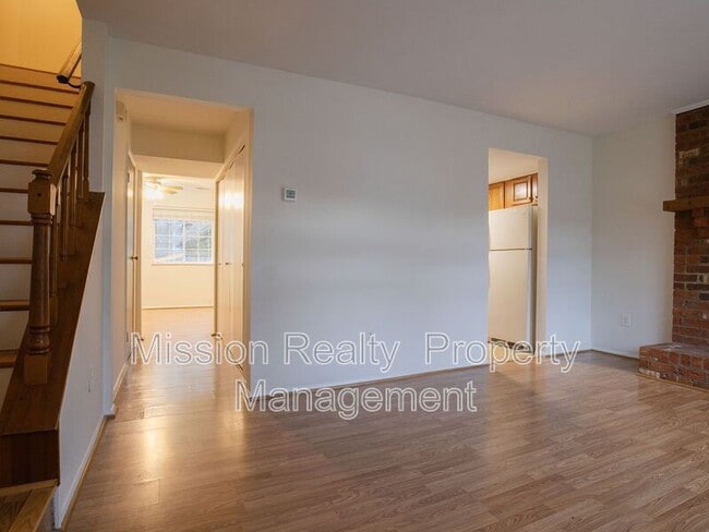 Building Photo - 9324 Gildenfield Ct