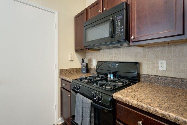 Building Photo - 510 Old Hickory Blvd