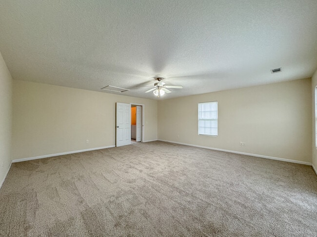 Building Photo - 5021 Scotch Pine Ave