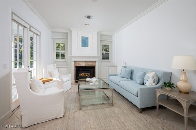 Primary Photo - 155 1st Ave S