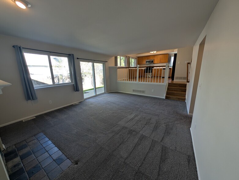Building Photo - 3303 W 126th Ave