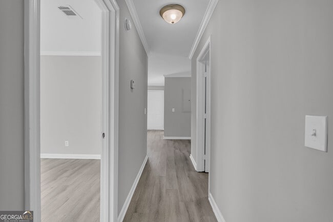 Building Photo - 1040 Thomasville Estates Dr SE