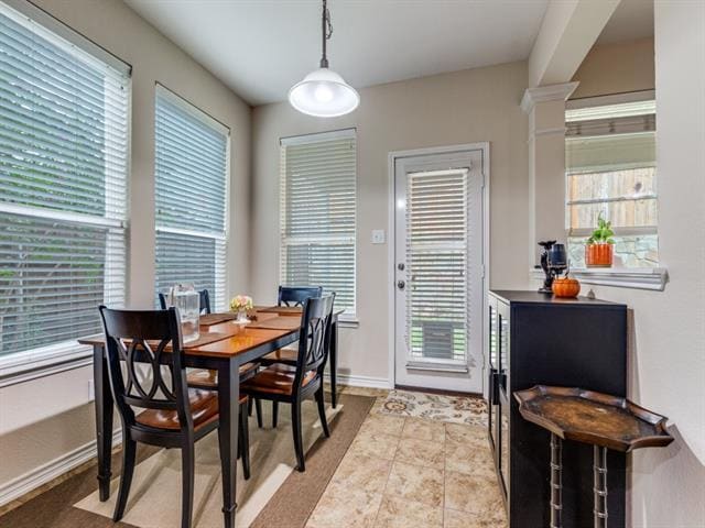 Building Photo - 8608 Davis Dr
