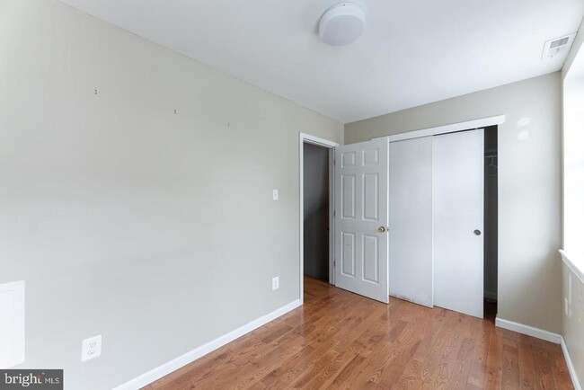 Building Photo - 1211 N Palethorp St