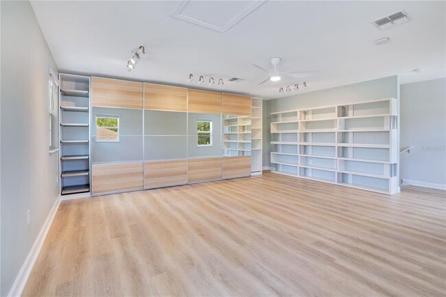 Building Photo - 4452 Seven Canyons Dr