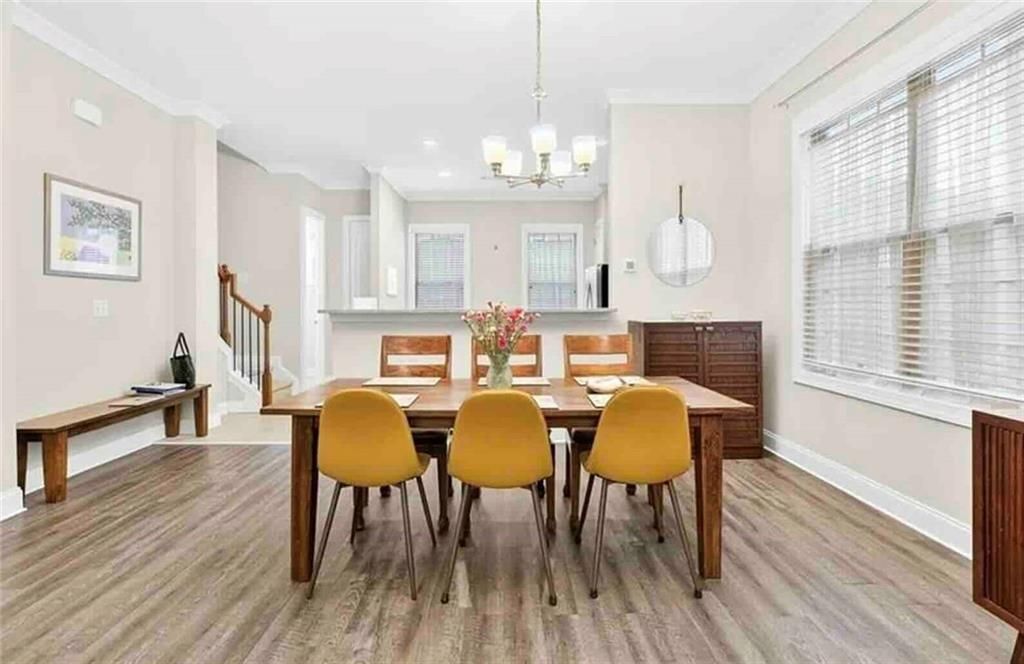 Building Photo - 2407 Tenor Ln