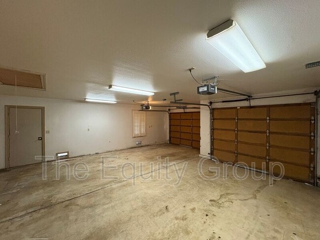 Building Photo - 5503 W Sweet Dr