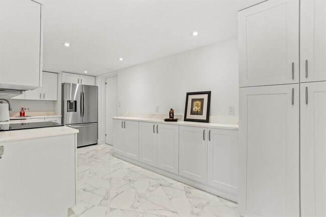 Building Photo - 1151 N Fort Lauderdale Beach Blvd