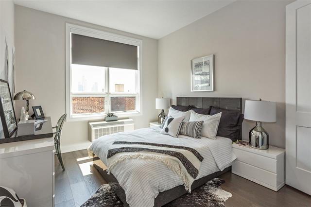 Building Photo - 119 Peter St