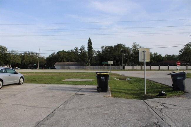 Building Photo - 3110 Harmon Ln