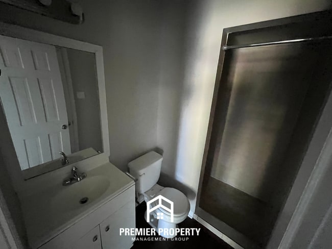 Building Photo - Spacious 4BR/2BA in Whitehaven | 2,000+ SQ FT, Hardwood Floors & Fireplace