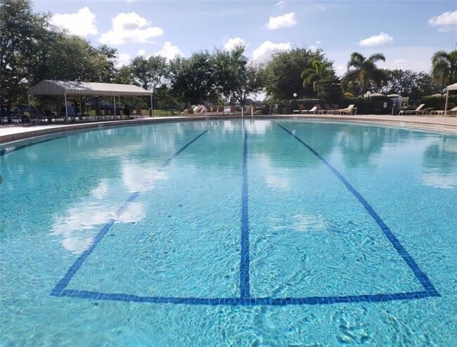 Building Photo - 147 Salisbury G