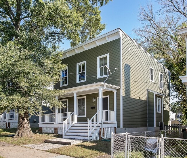 BEAUTIFUL NEW HOME IN HISTORIC MANCHESTER 1308 Decatur St