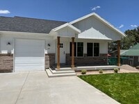 Building Photo - 167 E 300 S