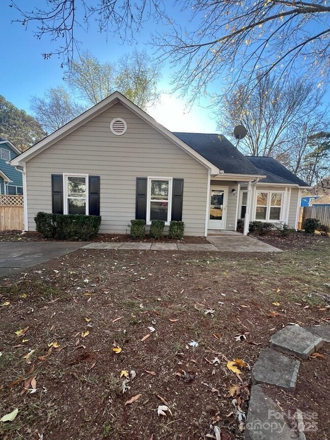 Building Photo - 9608 Harness Ln