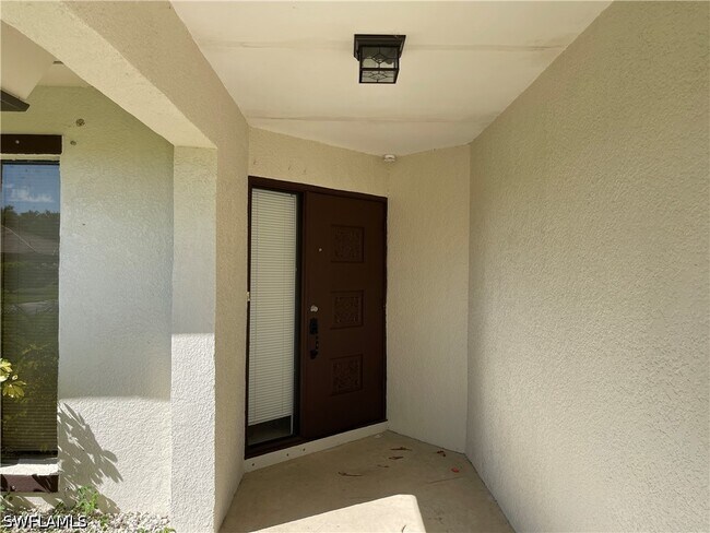 Building Photo - 255 Pine Valley Cir