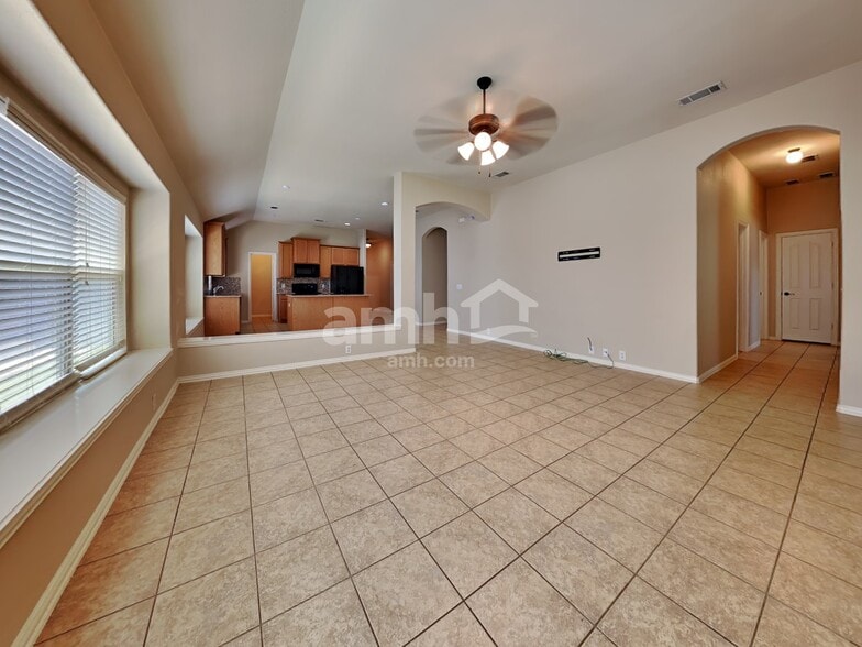 Building Photo - 1225 Concho Trail