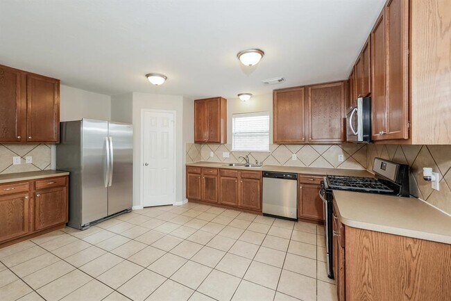 Building Photo - 8319 Loetsch Ridge Way