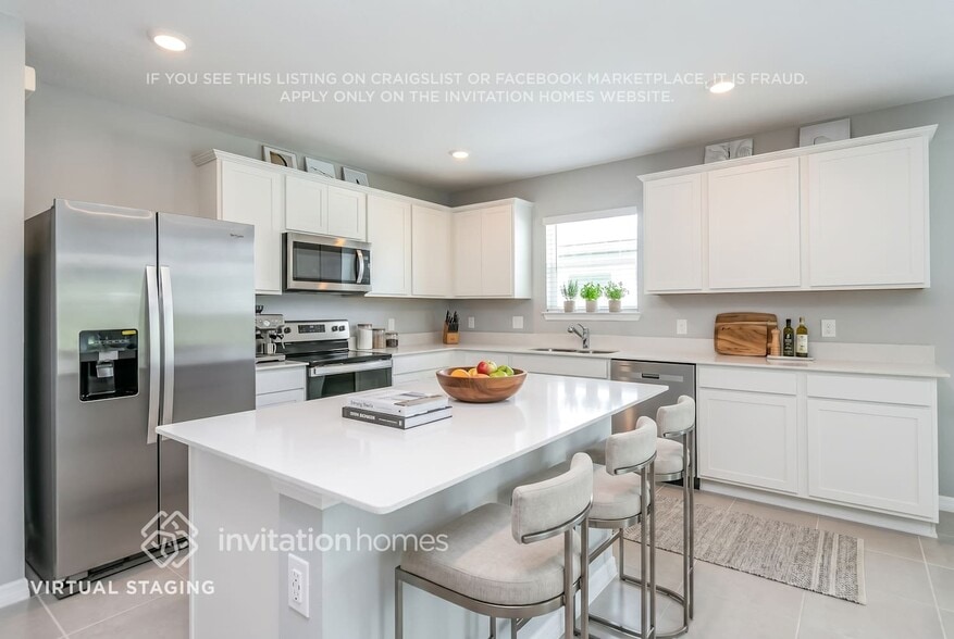 Building Photo - 144 Royal Fern Dr