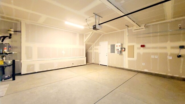 Building Photo - Beautiful Brand New Construction / Single ...