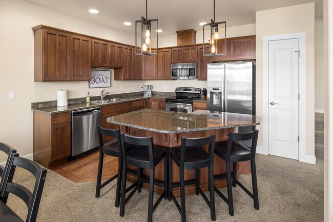 Building Photo - 9287 Riverview Way NW