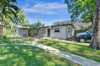 Building Photo - 4240 NW 21st Ave